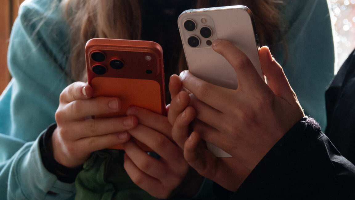 Milhões de iPhones vulneráveis a nova ferramenta de hacking